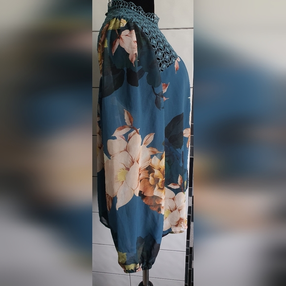 Portmans long sleeve floral top - Picture 4 of 10